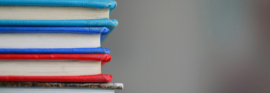 Wie beslist eigenlijk over leermiddelen op jullie school?